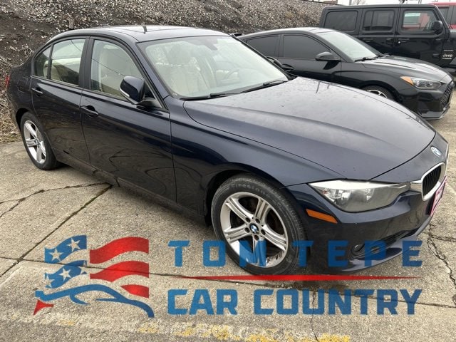 2013 BMW 3 Series 328i's photo