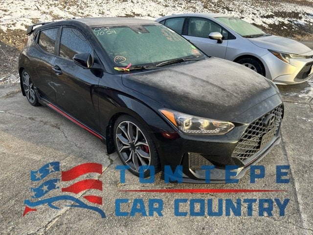 2019 Hyundai Veloster Ultimate's photo