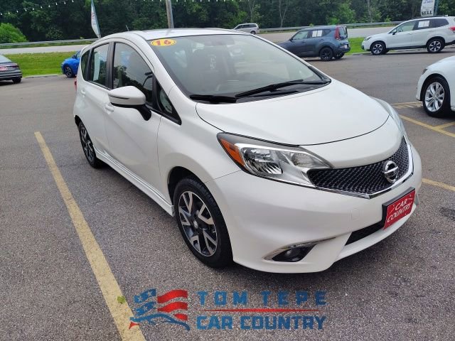 2016 Nissan Versa Note 1.6 SR CVT's photo