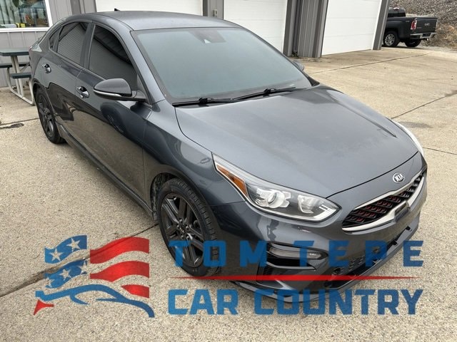 2020 Kia FORTE GT-Line's photo