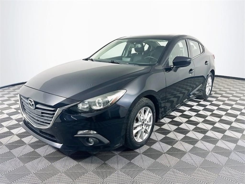 Used 2016 Mazda Mazda3 i Touring