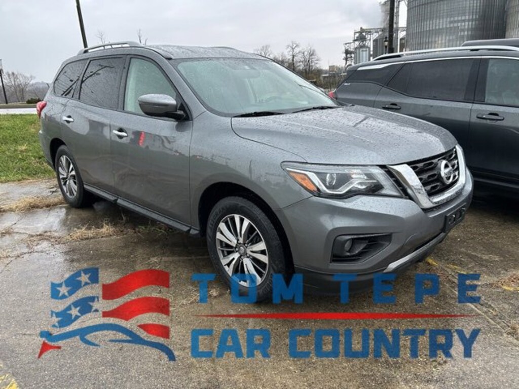Used 2018 Nissan Pathfinder SV