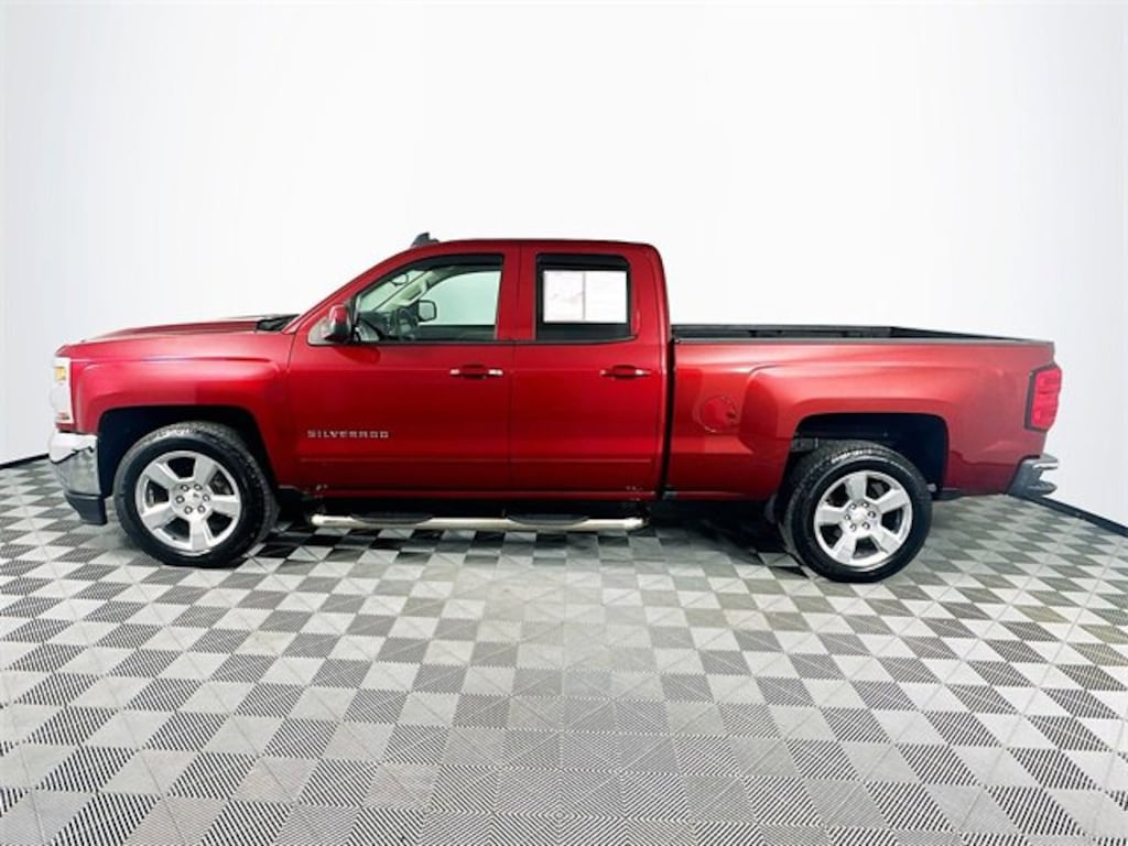 Used 2018 Chevrolet Silverado 1500 LT Truck