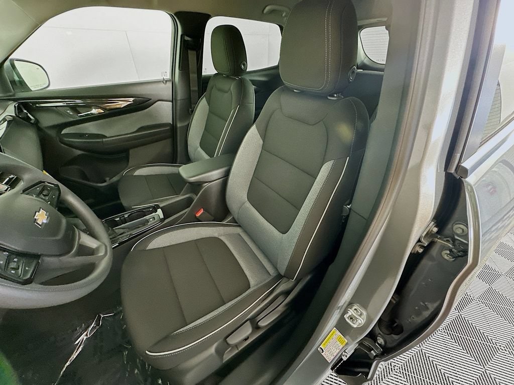 2026 Chevrolet Trailblazer LT - Photo 6
