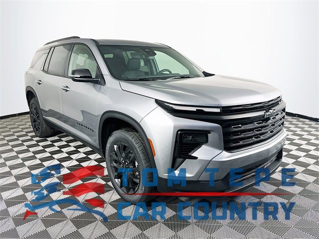 2026 Chevrolet Traverse LT's photo