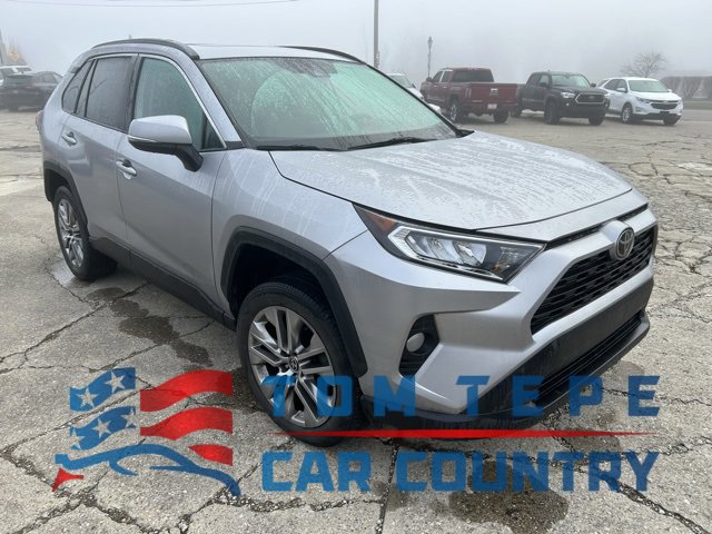 2021 Toyota RAV4 XLE Premium's photo