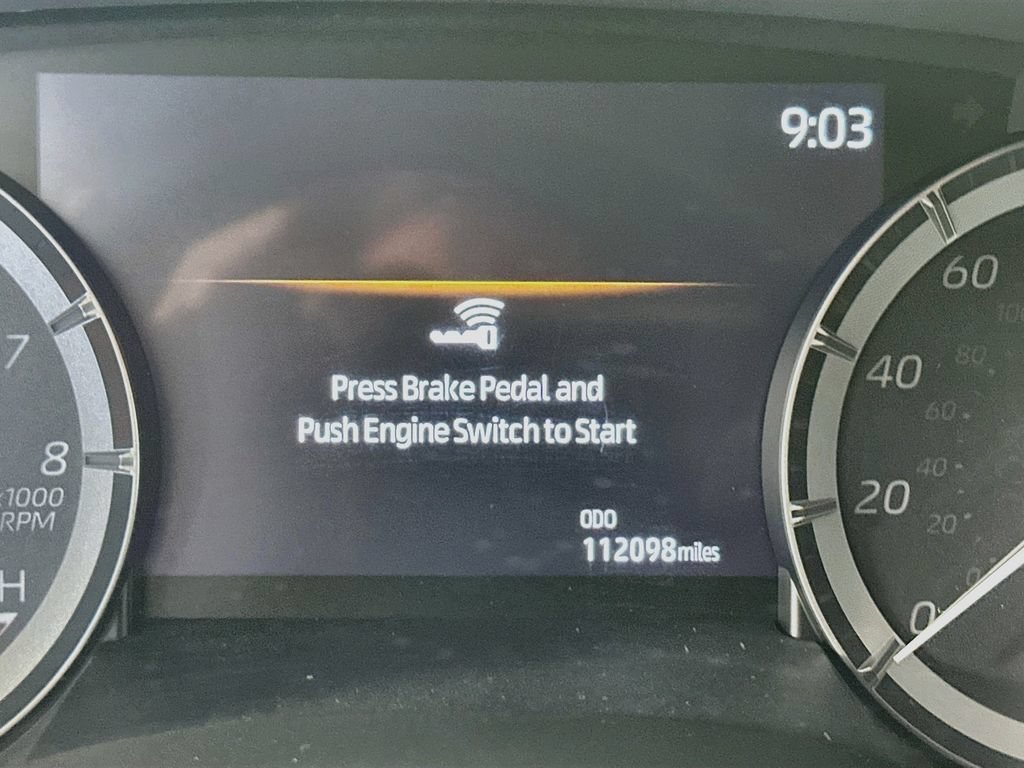 2021 Toyota Highlander XLE - Photo 9