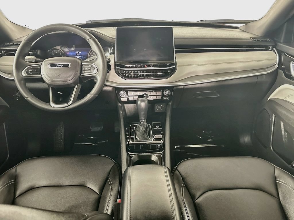 2025 Jeep Compass Limited - Photo 14