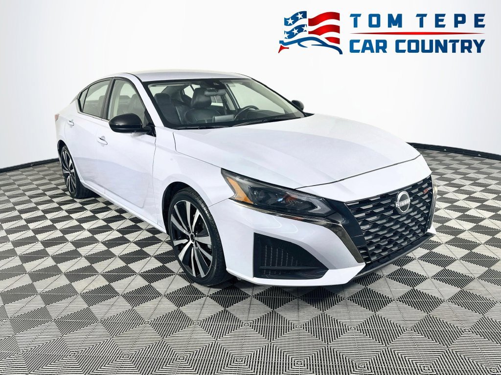2024 Nissan Altima SR