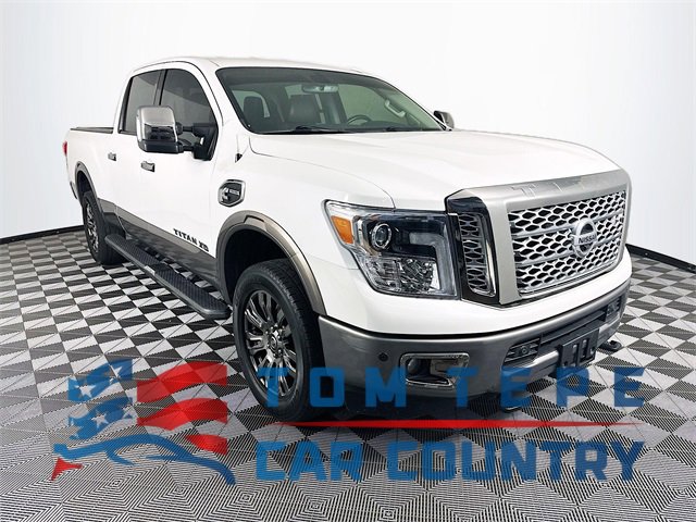 2019 Nissan Titan XD Platinum Reserve's photo