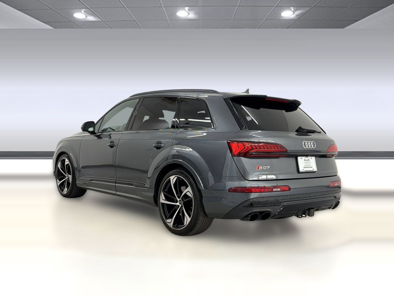 SQ7 Prestige SUV