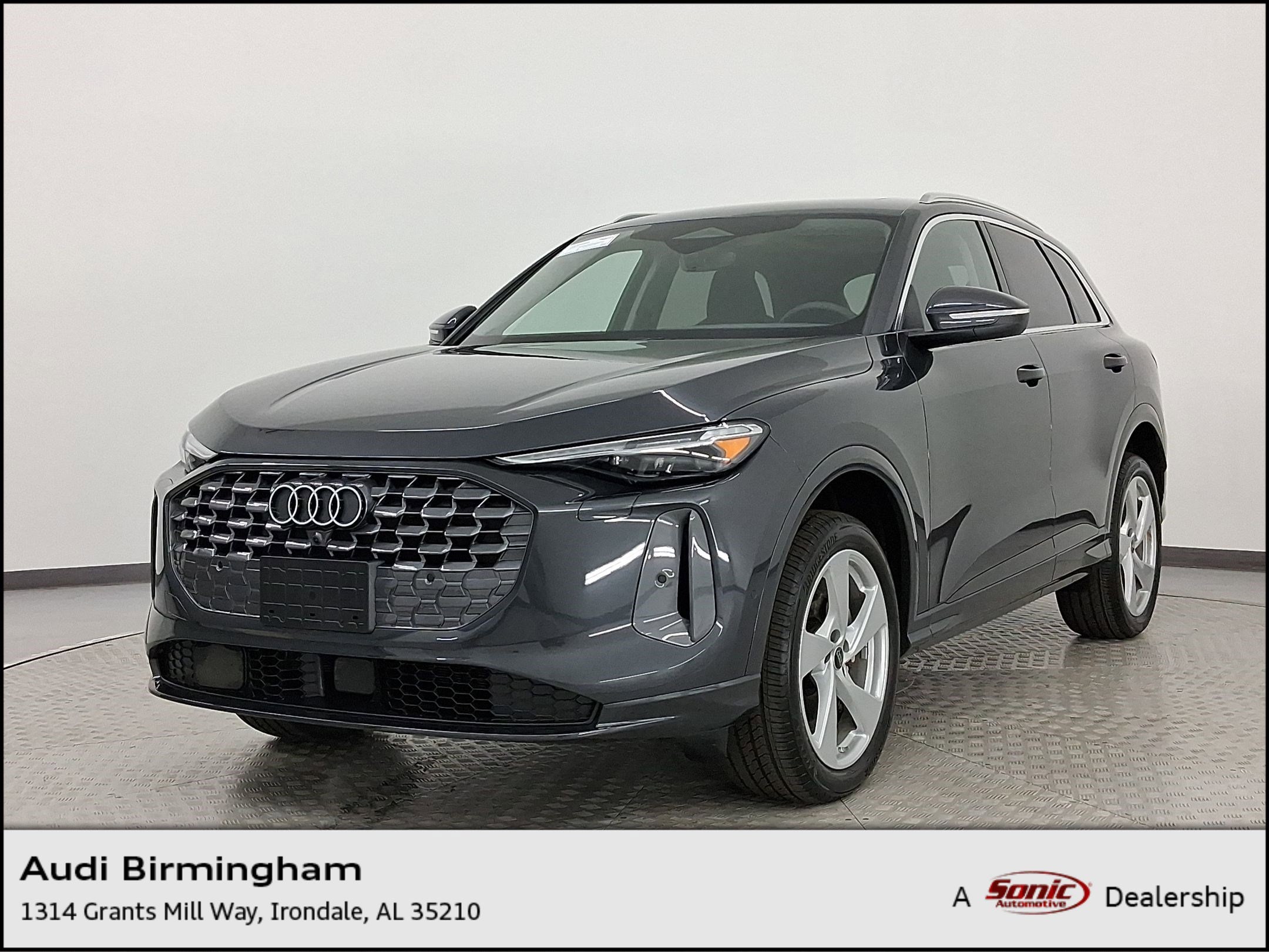 2025 Audi New Q5 Premium Plus's photo