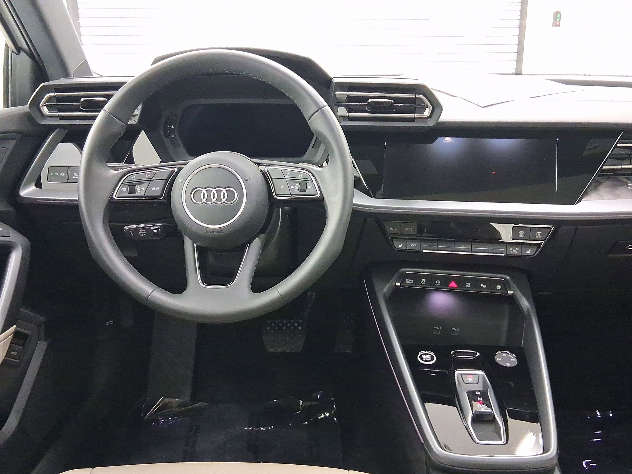 2025 Audi A3 2.0T Premium photo 4