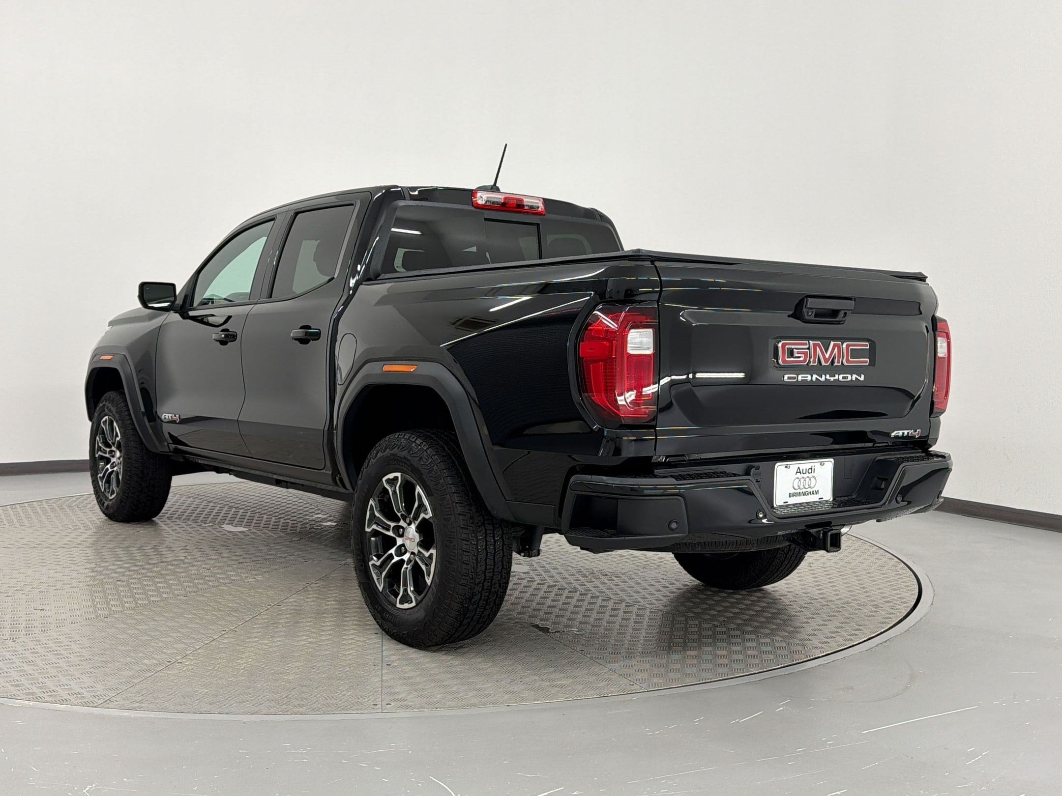 Canyon 4WD AT4 Truck Crew Cab