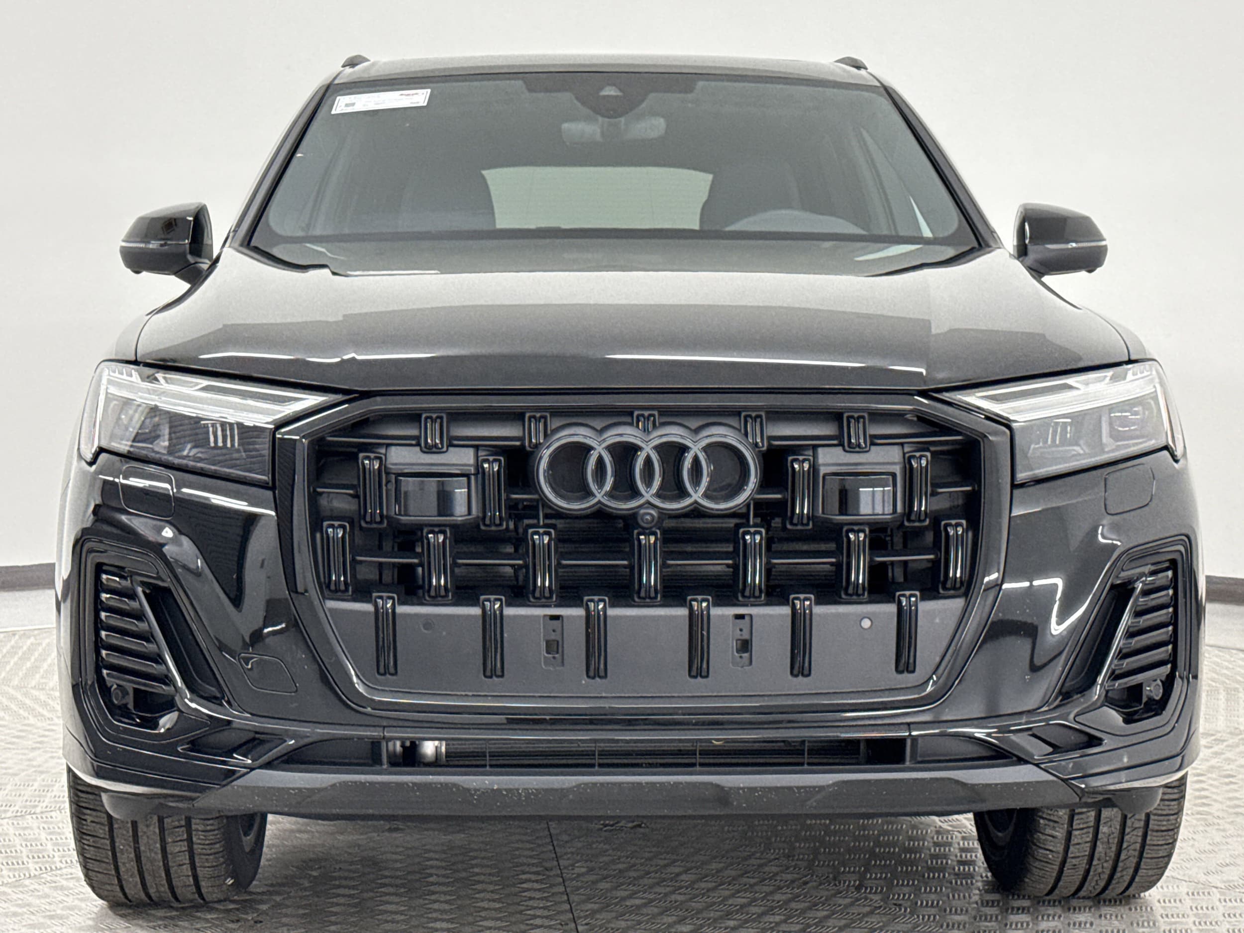 Used 2025 Audi Q7 Premium Plus with VIN WA1LCBF71SD009137 for sale in Irondale, AL