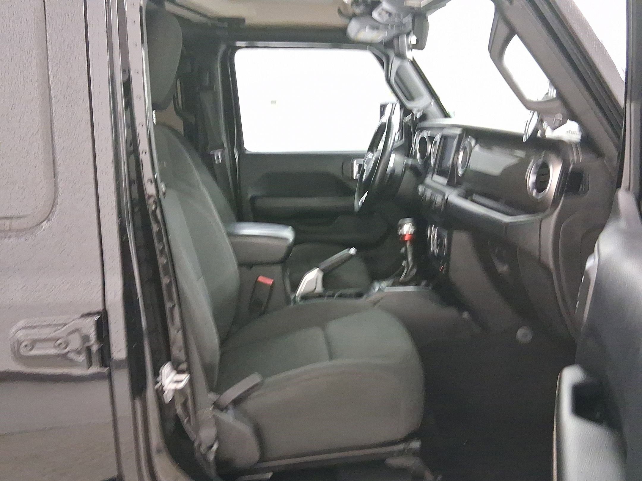 View 32