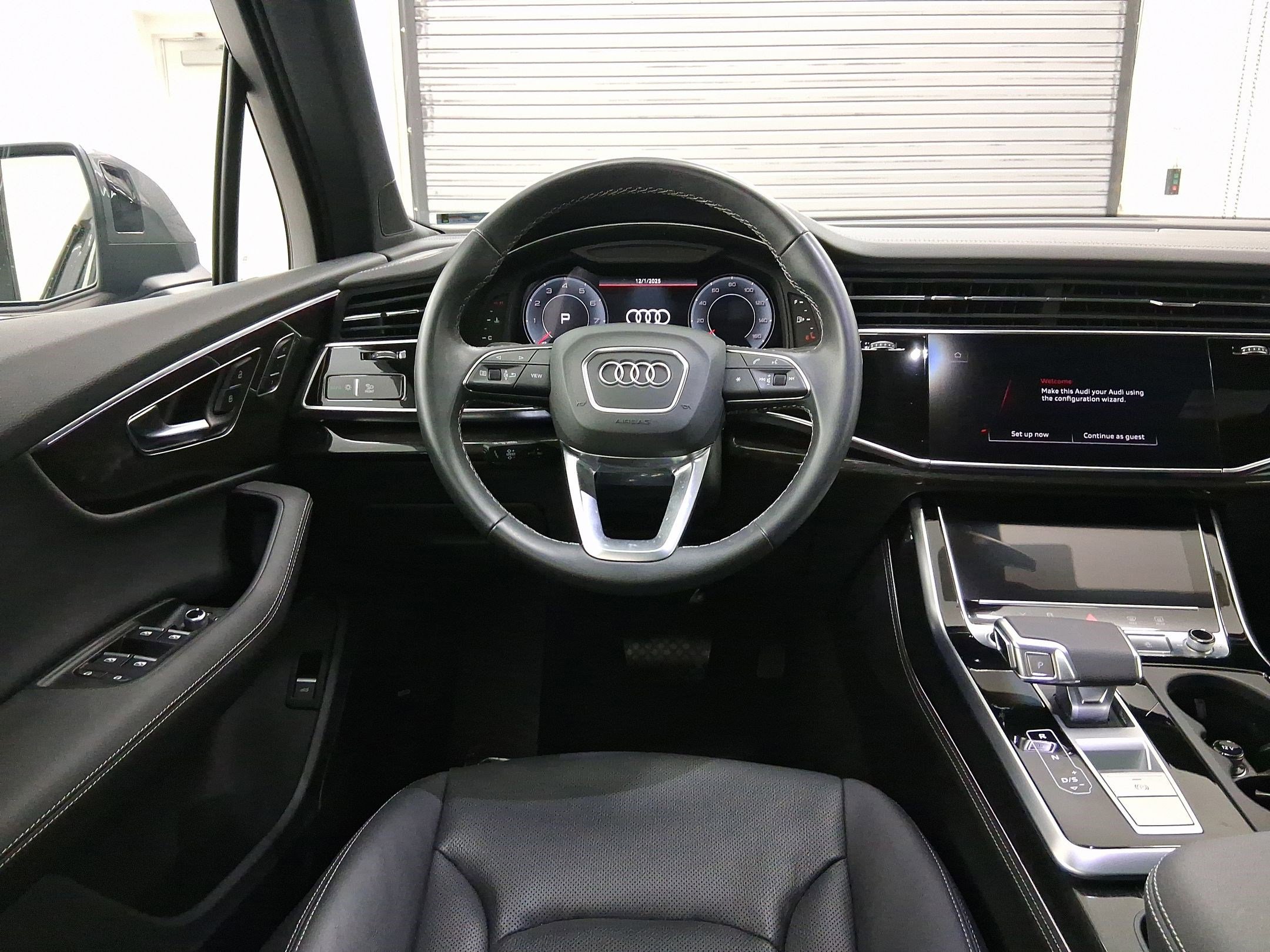 2025 Audi Q7 Premium Plus photo 4