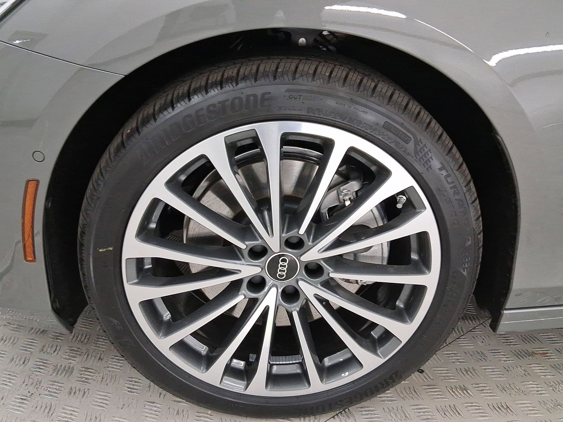 2026 Audi A6 Premium - Photo 11