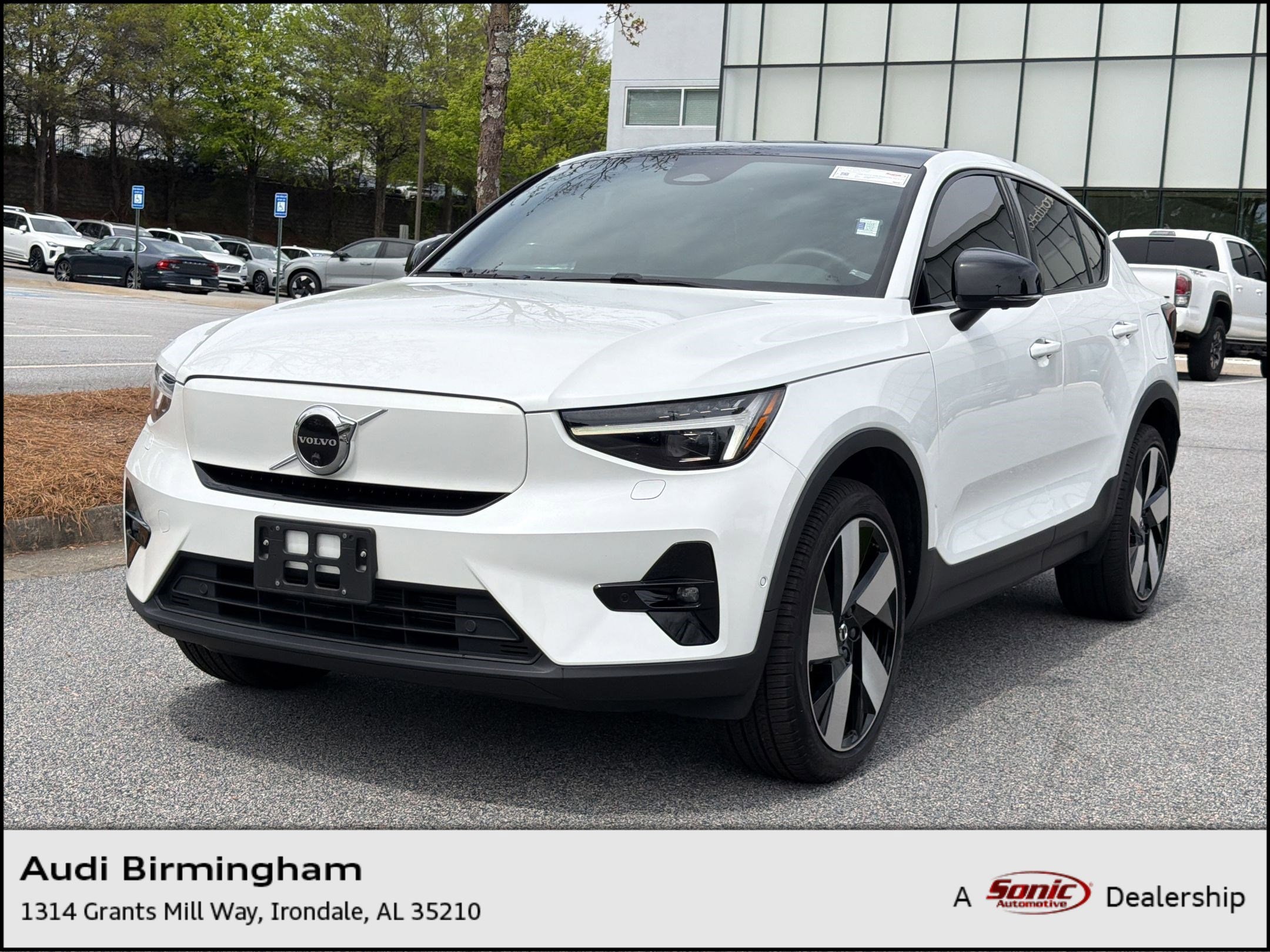 2023 Volvo C40 P8 Recharge Ultimate AWD's photo