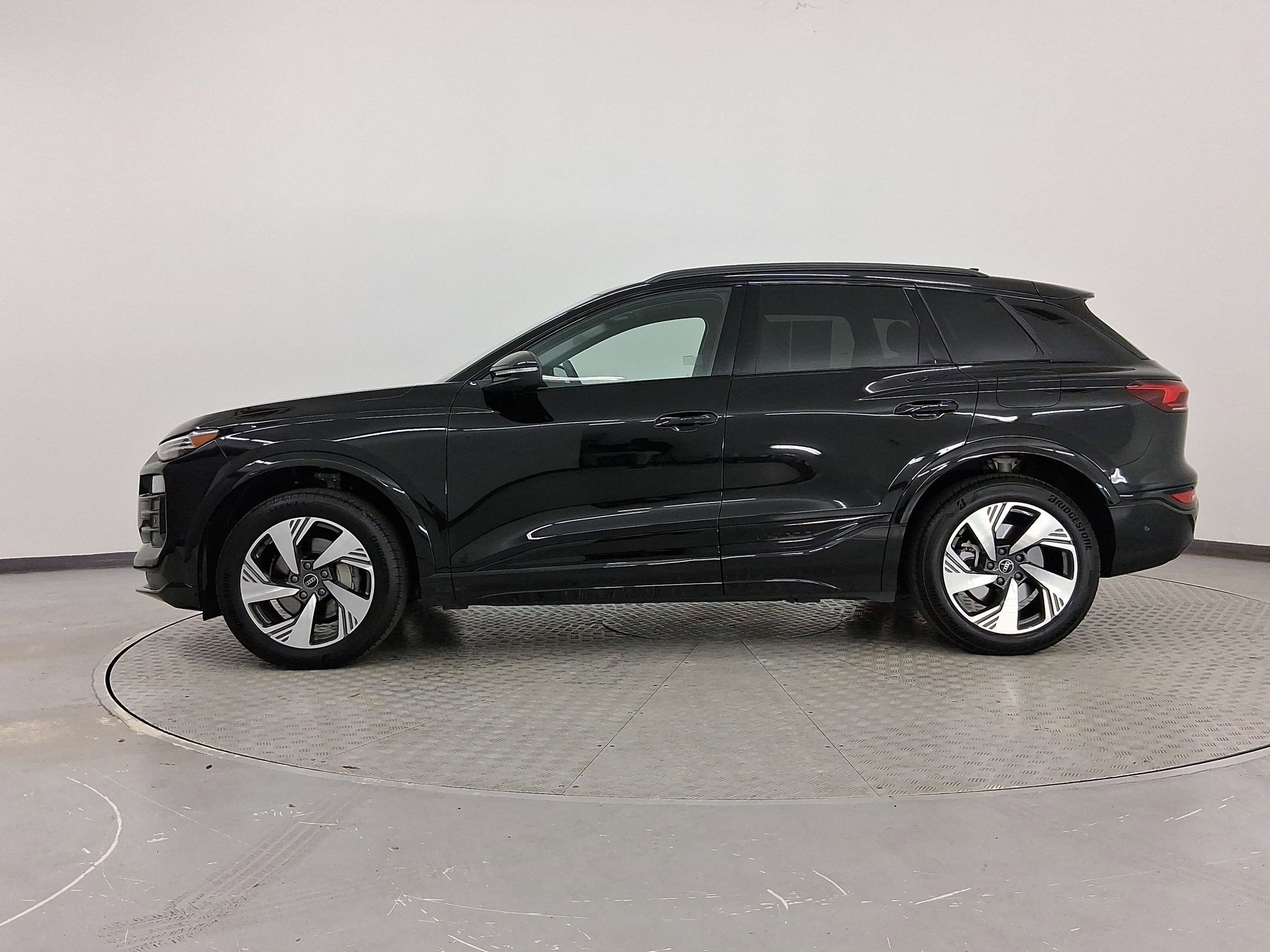 Used 2025 Audi Q6 e-tron Premium Plus with VIN WA124BGF9SA005370 for sale in Irondale, AL