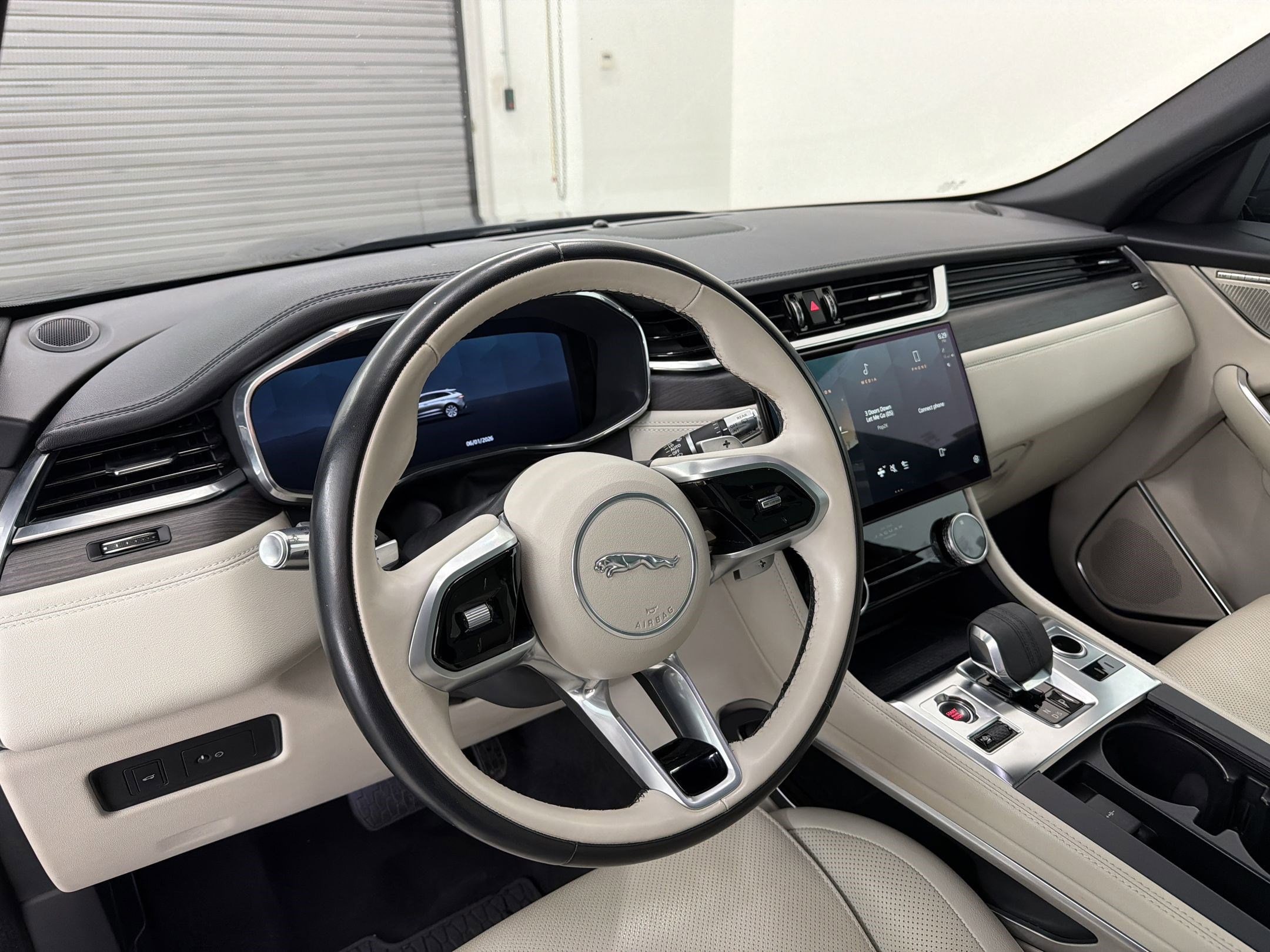 F-PACE S SUV