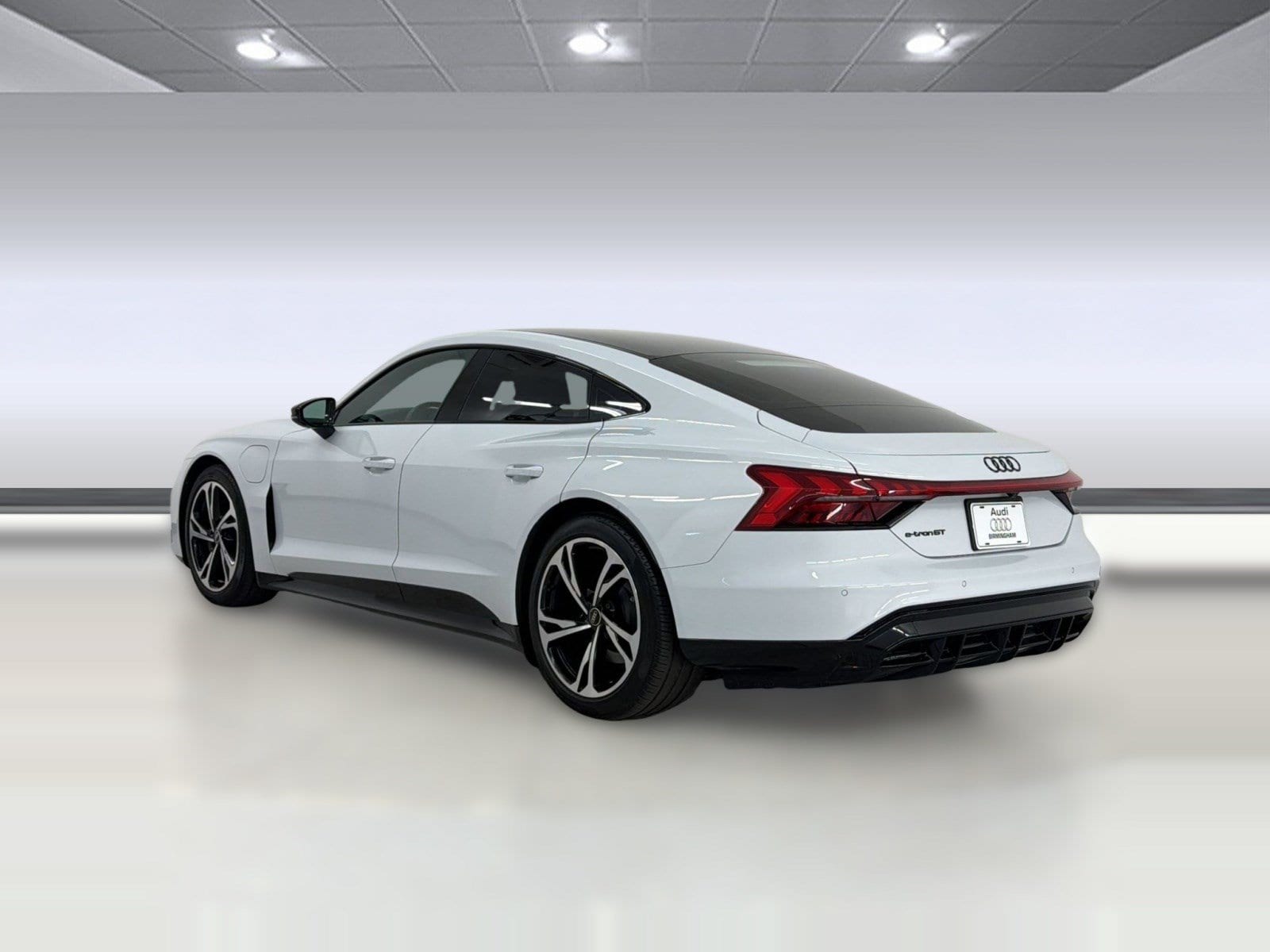 E-tron GT Premium Plus Sedan