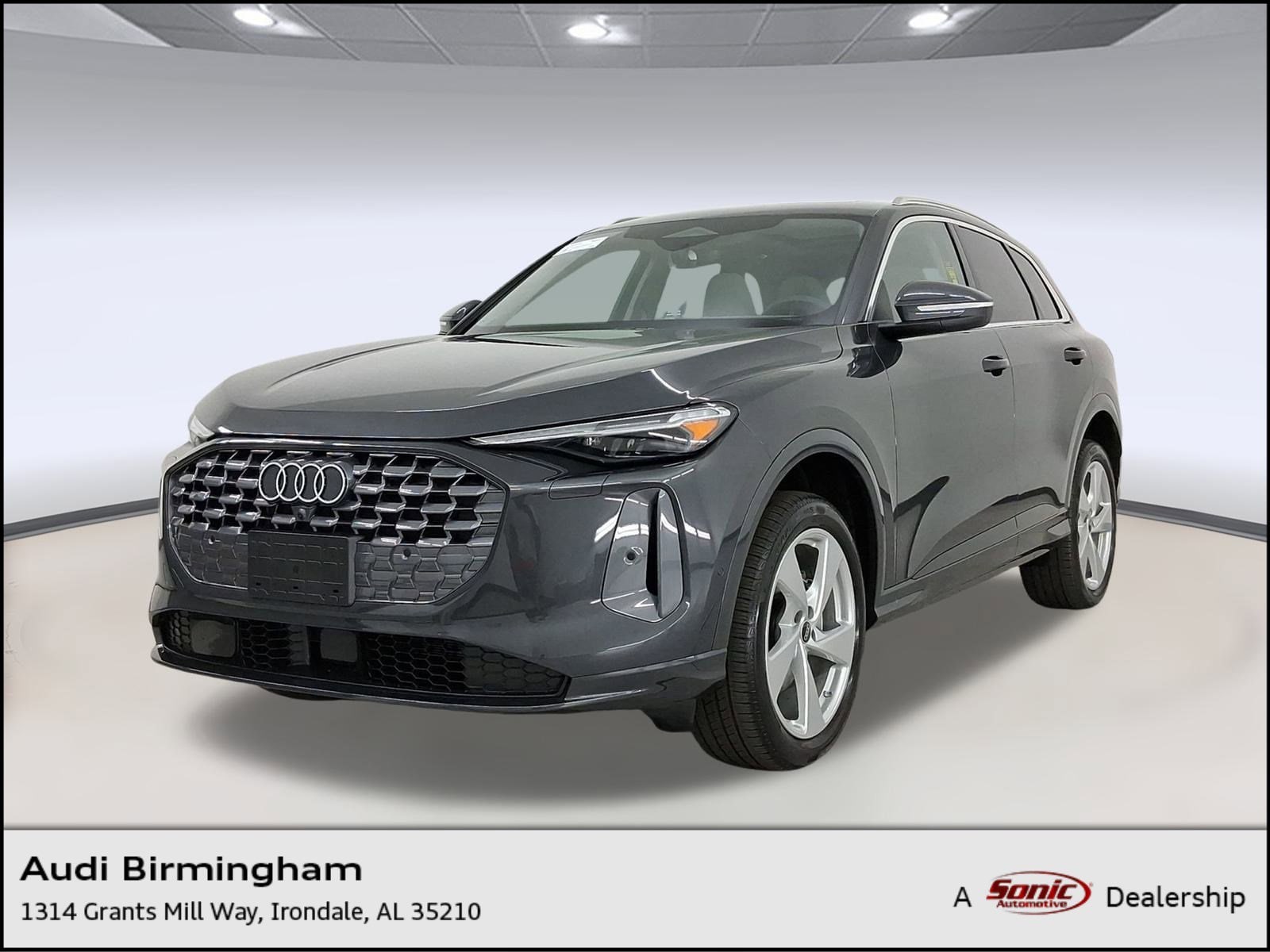 2025 Audi New Q5 Premium Plus's photo