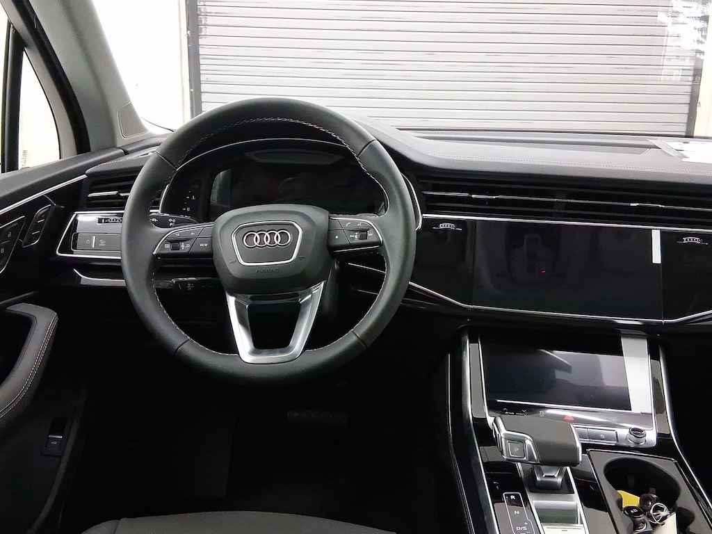 New 2026 Audi Q7 55 Premium Plus SUV