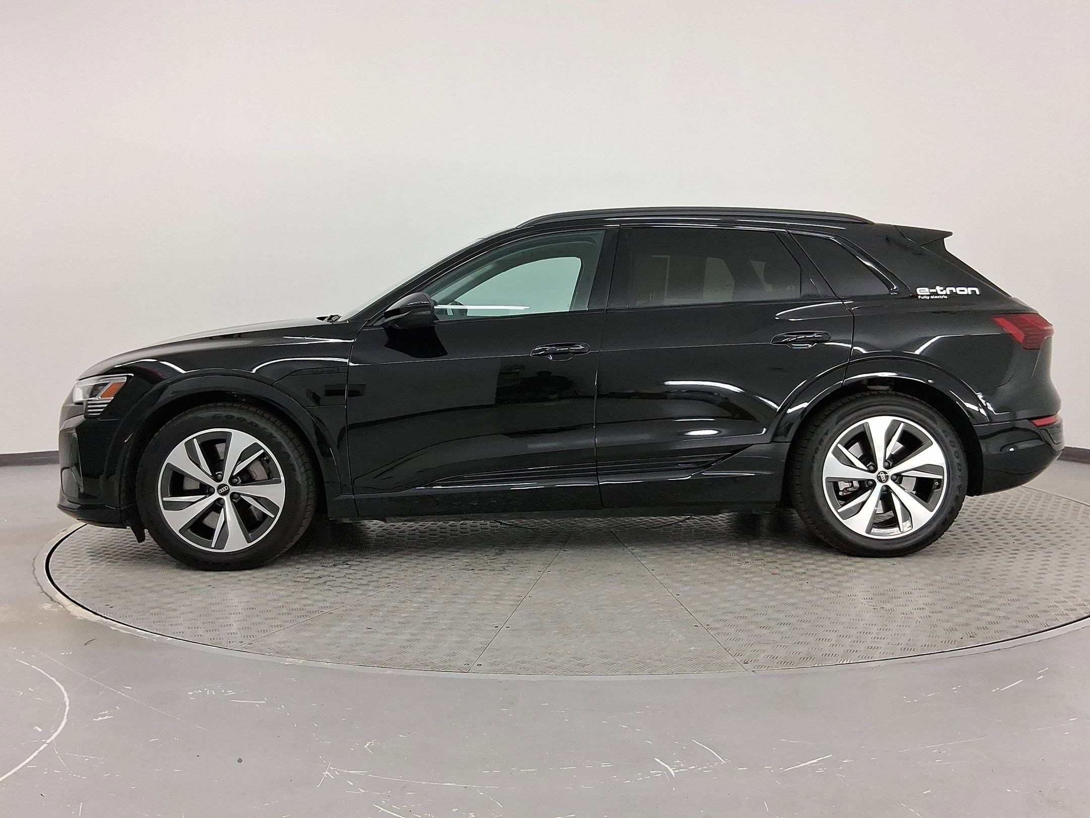 Used 2024 Audi Q8 e-tron Premium with VIN WA14AAGE3RB063658 for sale in Irondale, AL