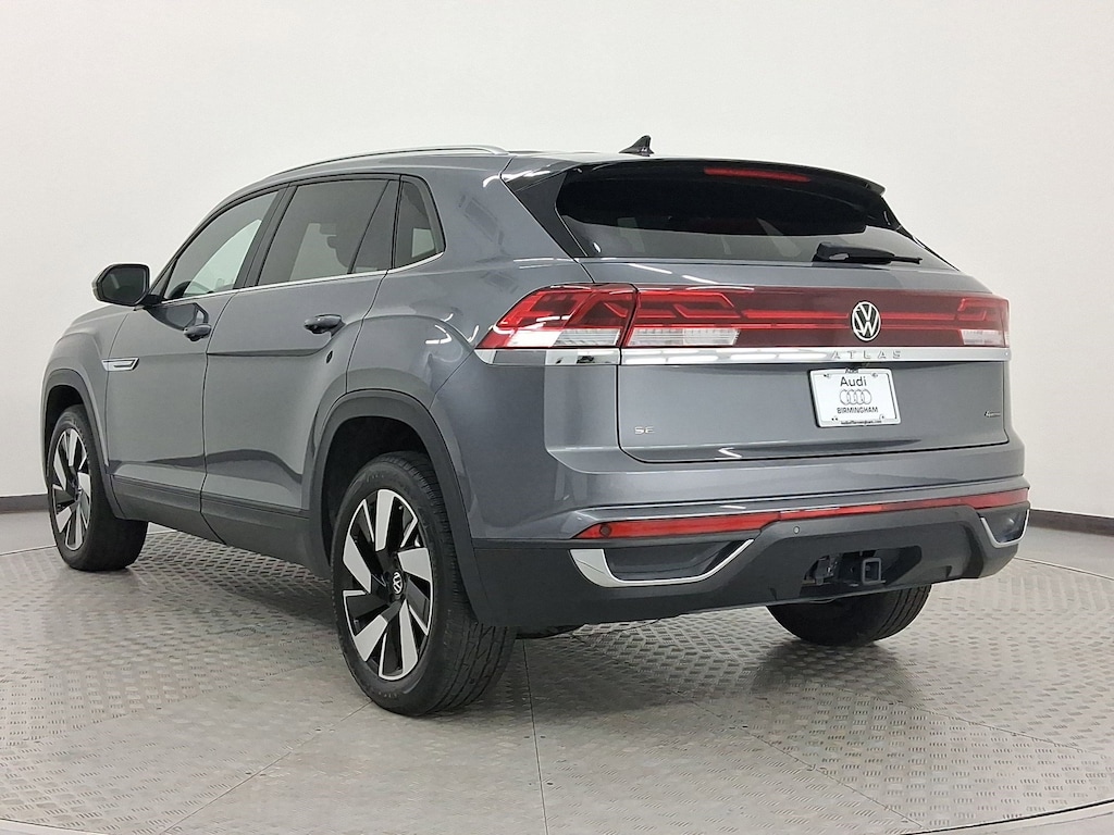 Used 2024 Volkswagen Atlas Cross Sport 2.0T SE w/Technology SUV