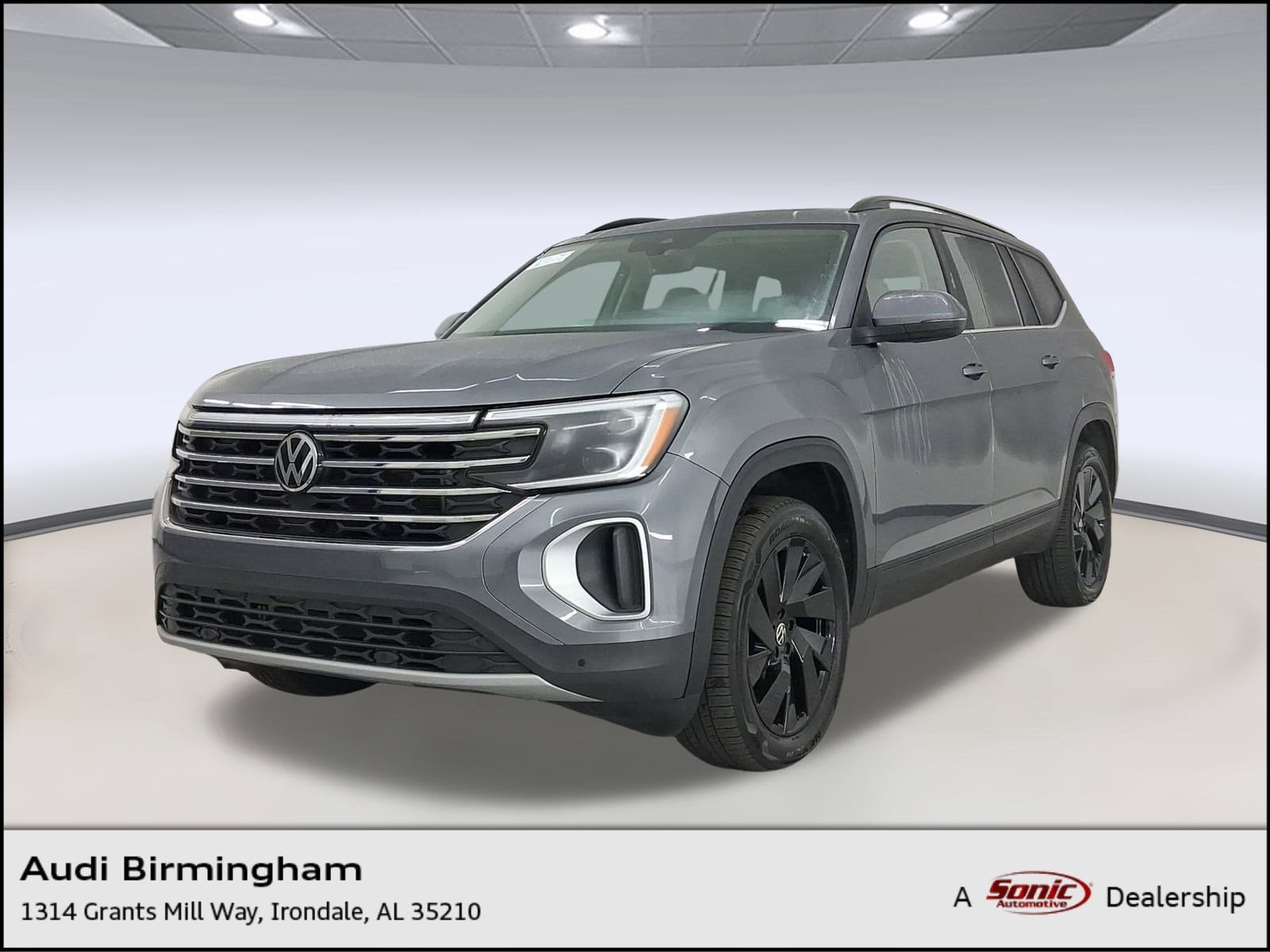 2025 Volkswagen Atlas SE w/Tech's photo