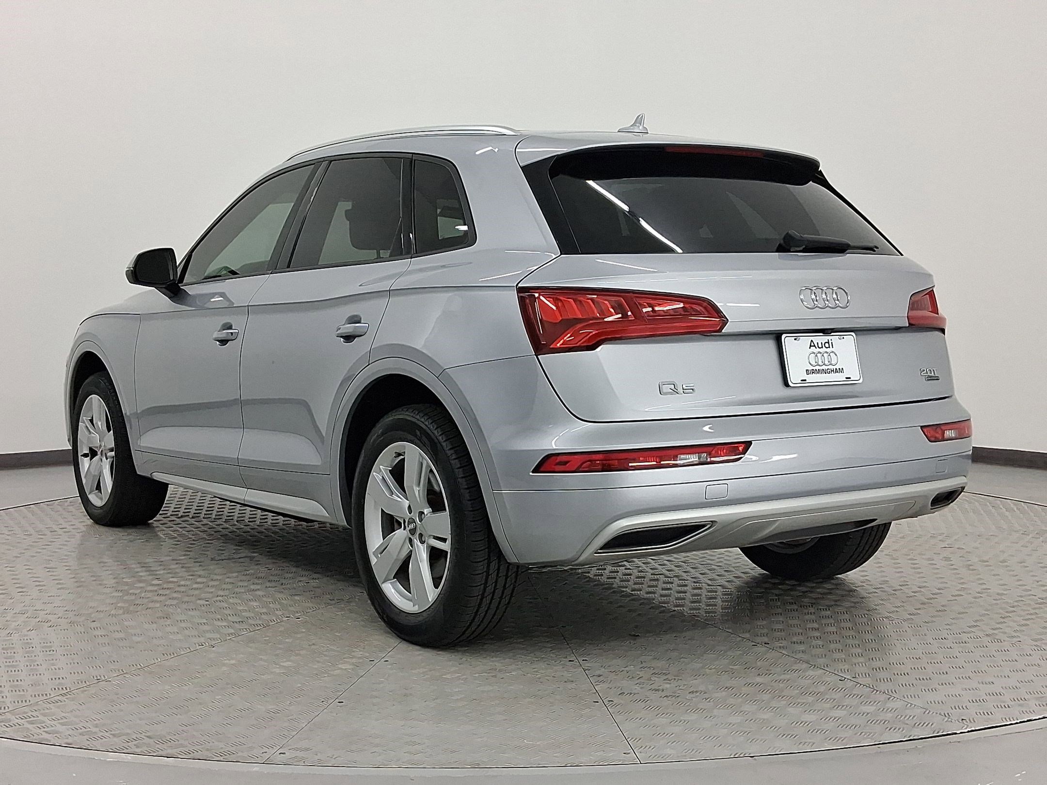 2018 Audi Q5 Premium photo 2