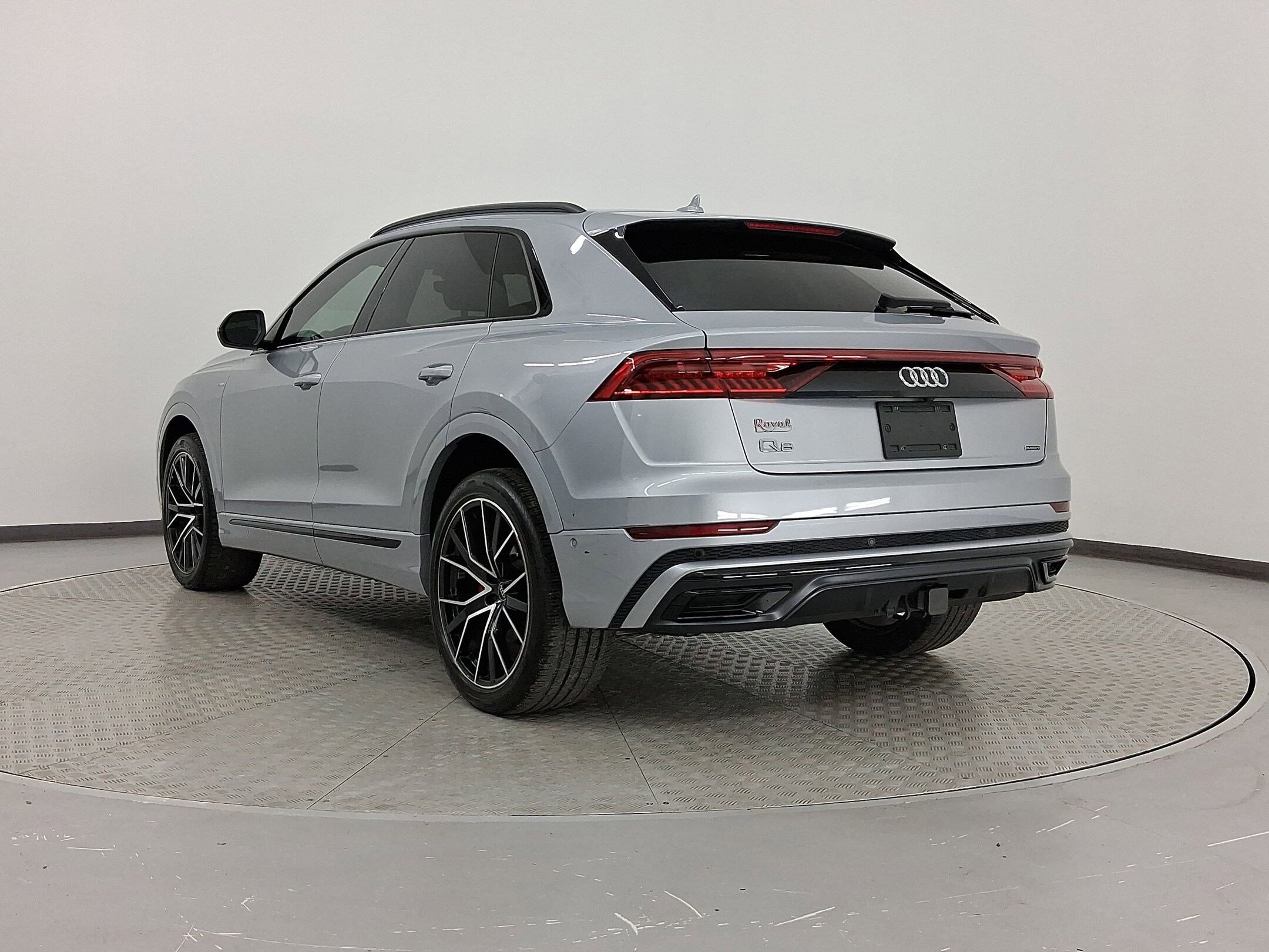 2021 Audi Q8 line Premium Plus photo 3