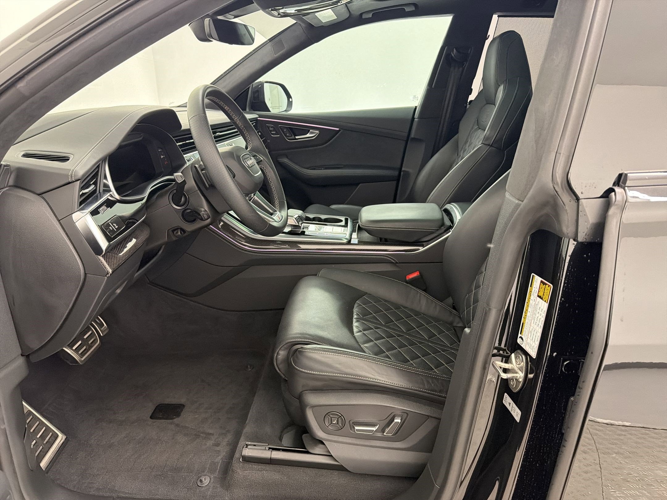 2023 Audi SQ8 Prestige photo 4