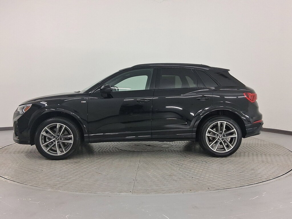 Used 2025 Audi Q3 S line Premium SUV