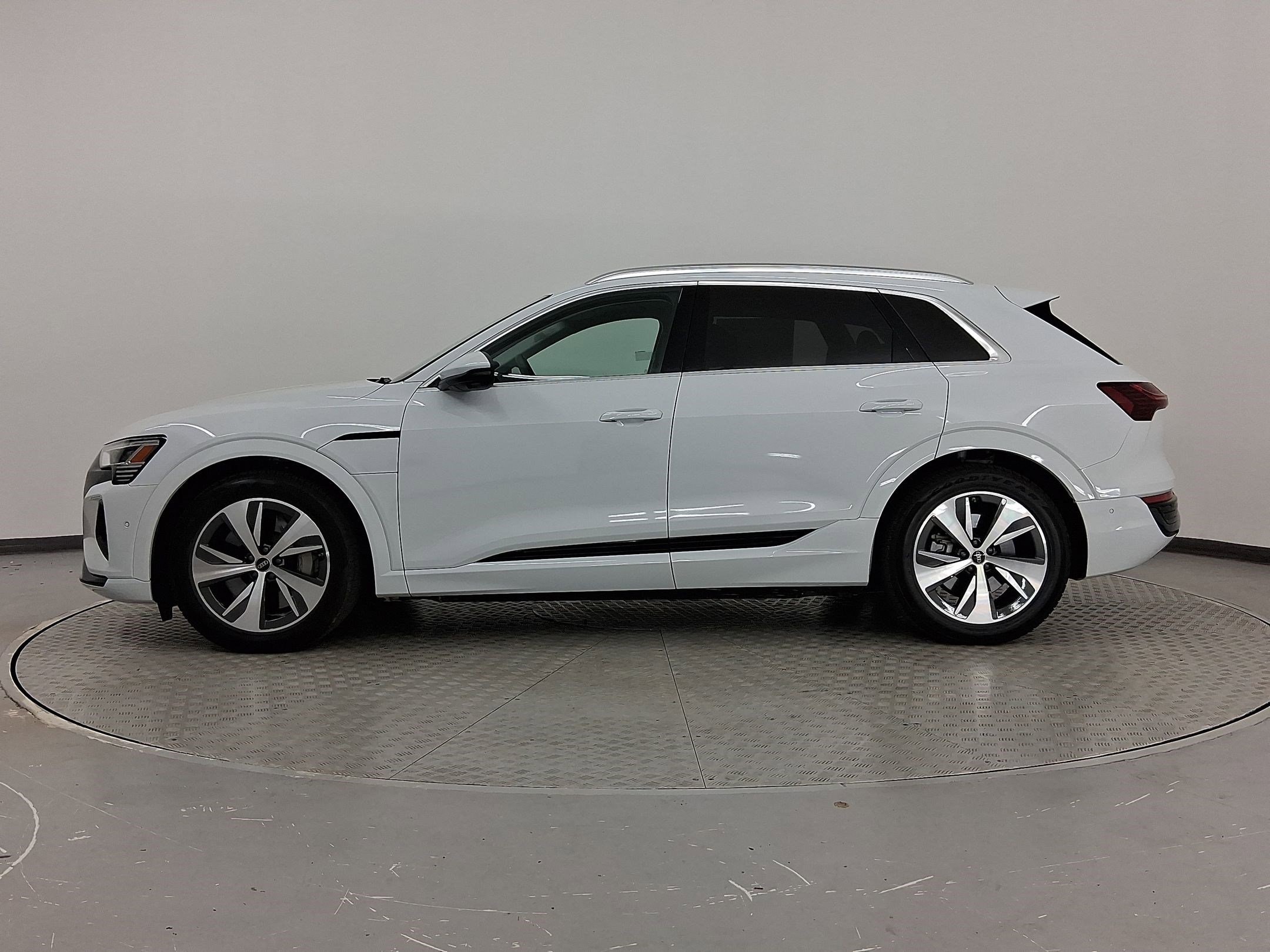 Used 2024 Audi Q8 e-tron Premium Plus with VIN WA15AAGEXRB061233 for sale in Irondale, AL
