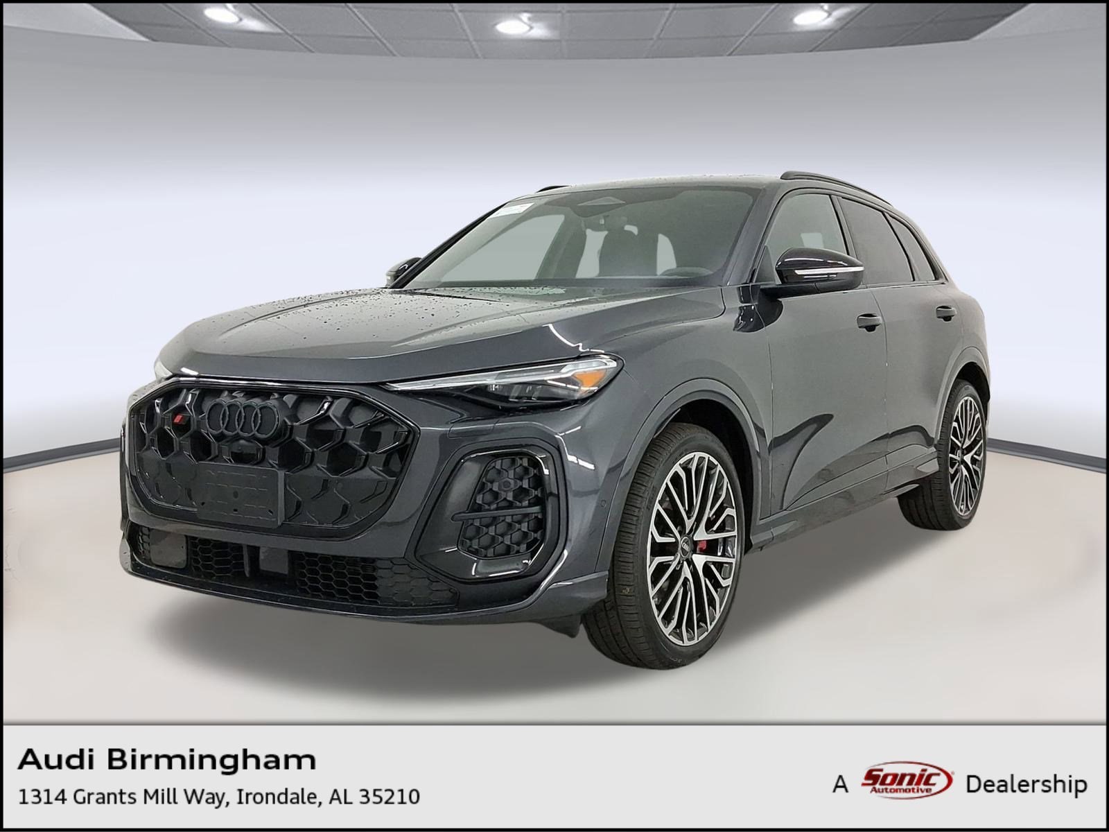 2025 Audi New SQ5 Premium Plus's photo