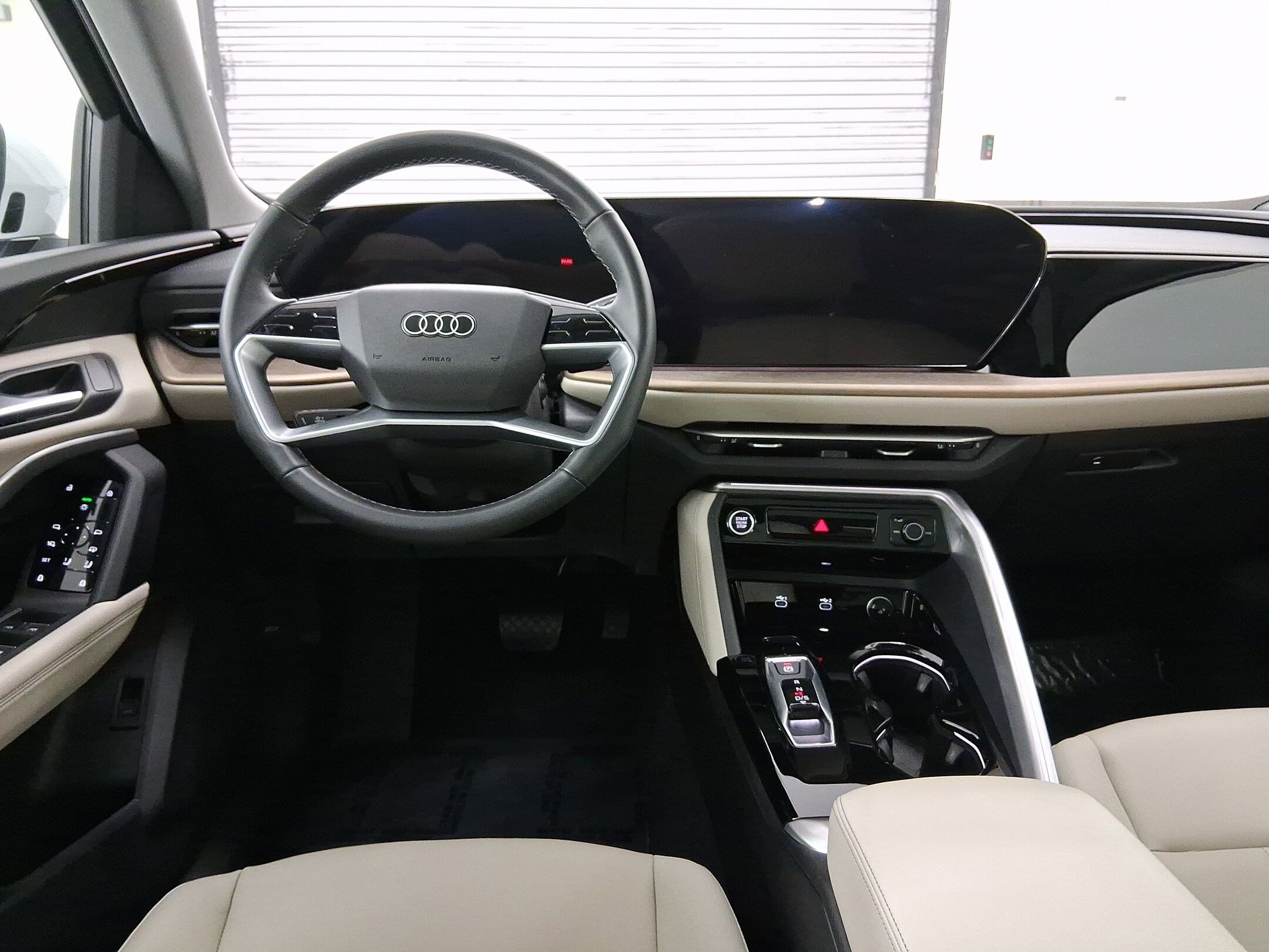 2025 Audi Q5 2.0T Premium photo 4