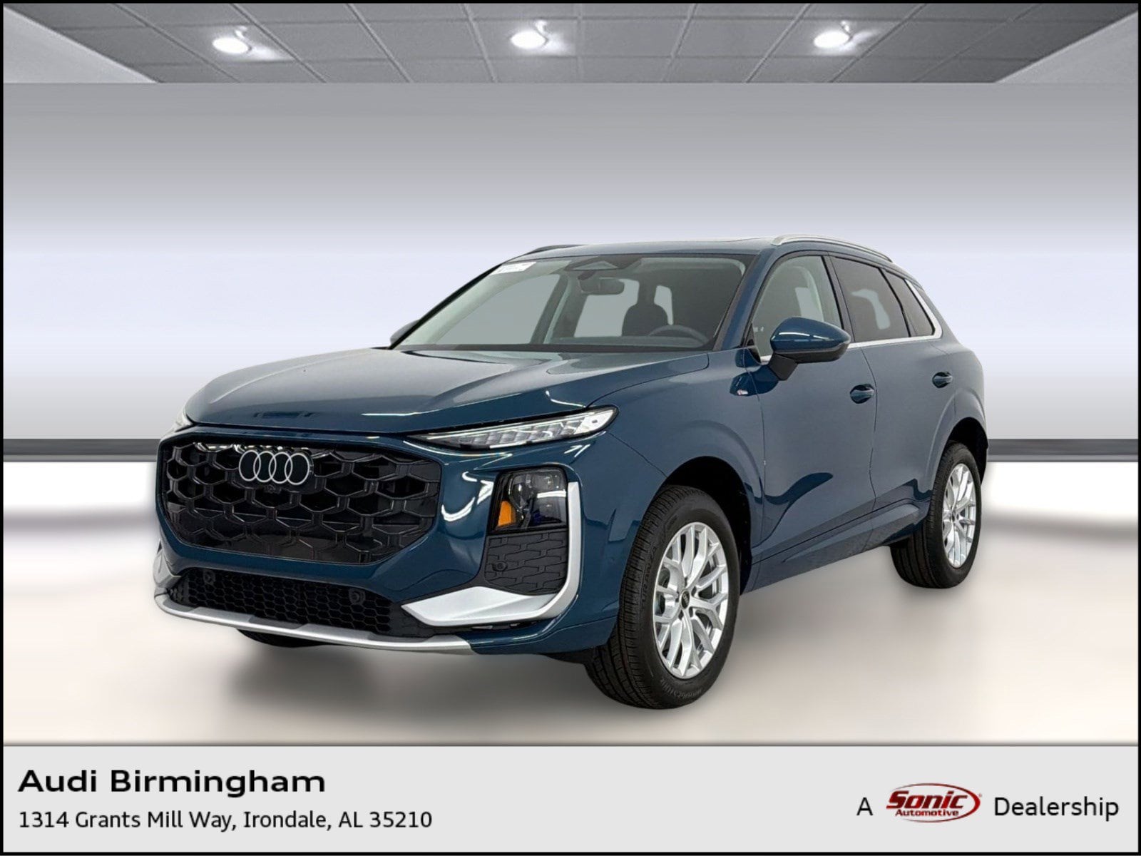2026 Audi Q3 S line quattro's photo
