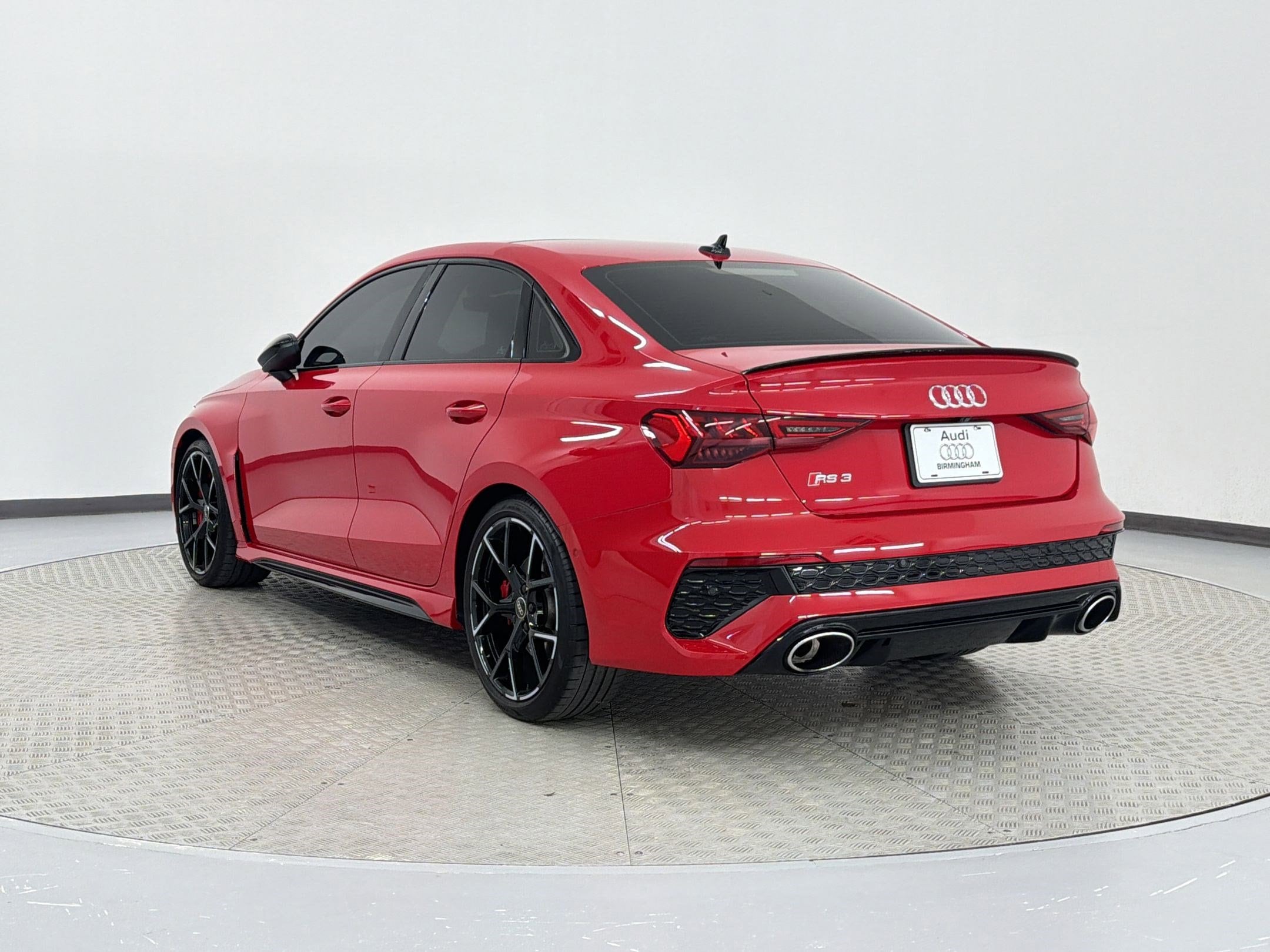 2022 Audi RS 3 2.5 TFSI photo 2