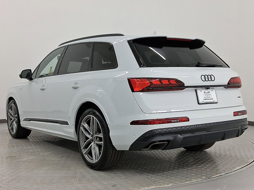 New 2026 Audi Q7 55 Prestige SUV