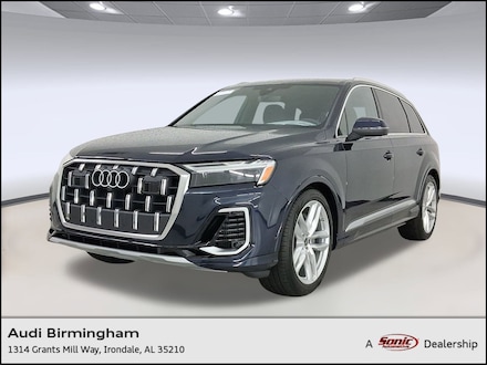 2025 Audi Q7 55 Premium Plus SUV