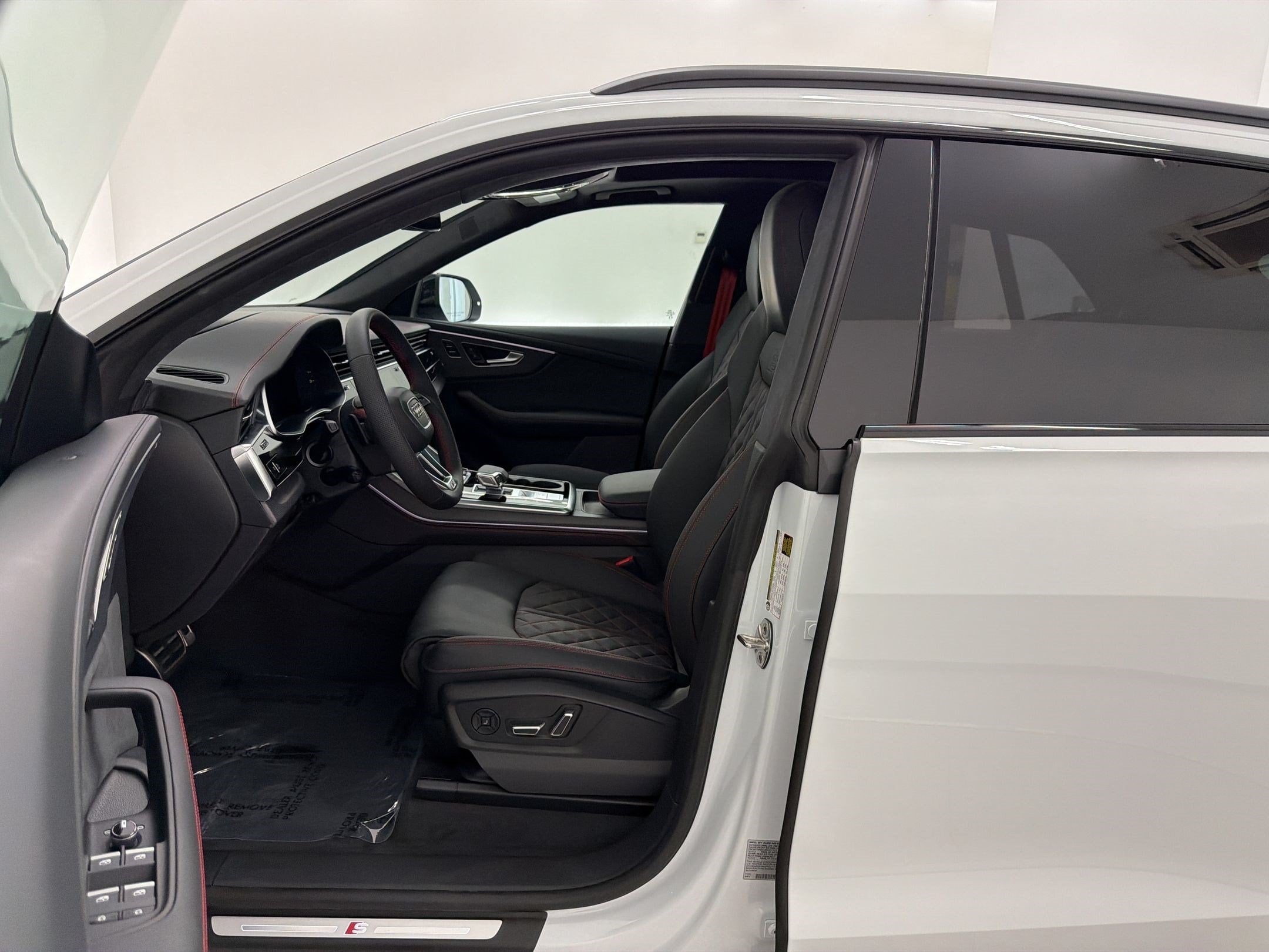 2026 Audi SQ8 Prestige SUV