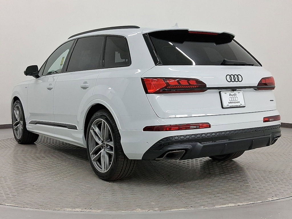 New 2026 Audi Q7 55 Prestige SUV