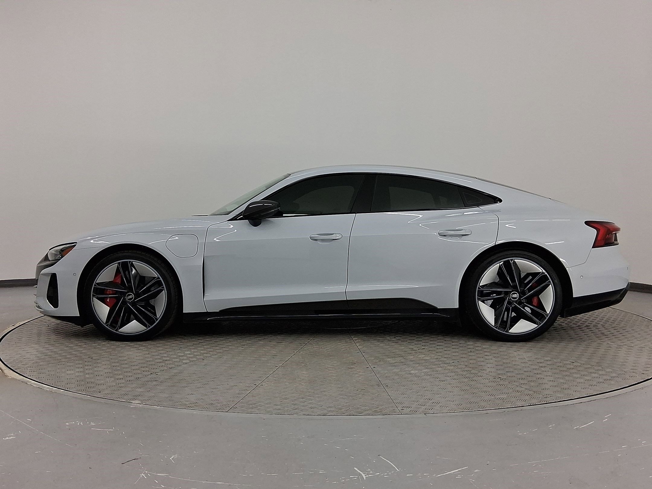 Used 2022 Audi RS e-tron GT Base with VIN WAUAHBFW5N7902420 for sale in Irondale, AL