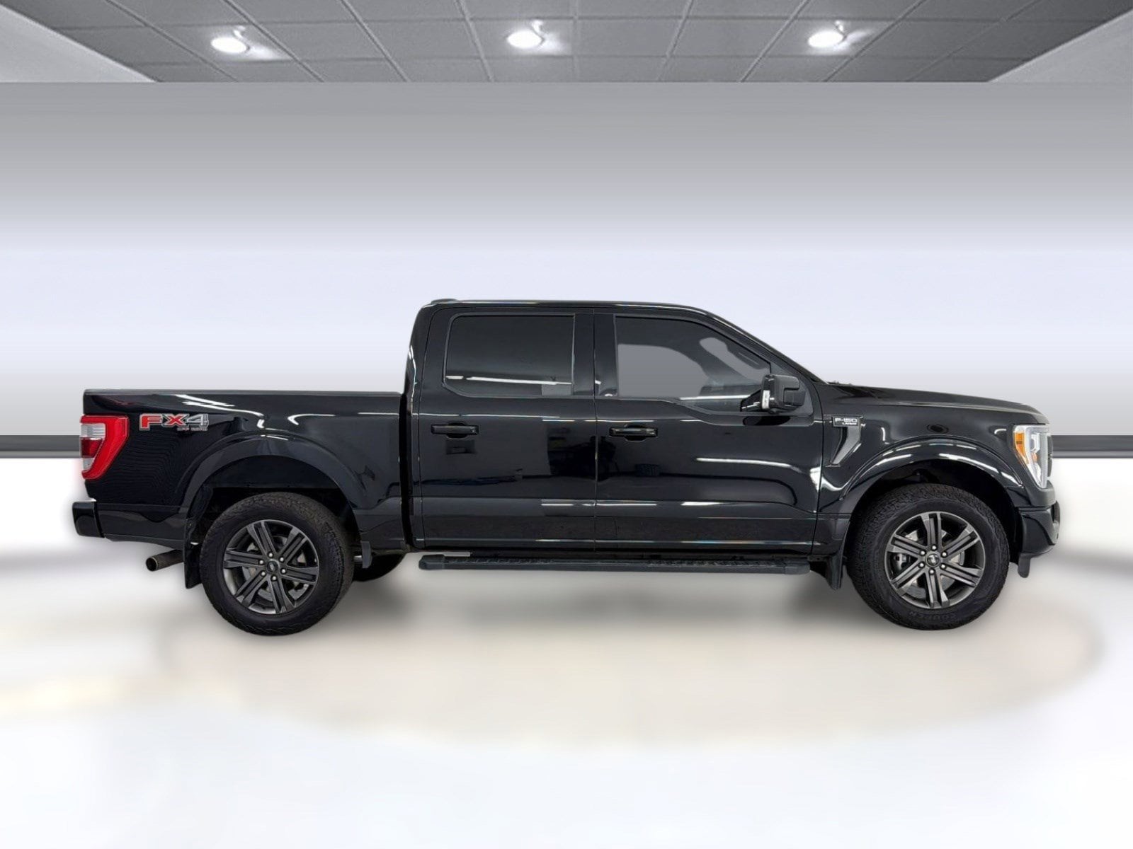 2022 Ford F-150 LARIAT photo 3