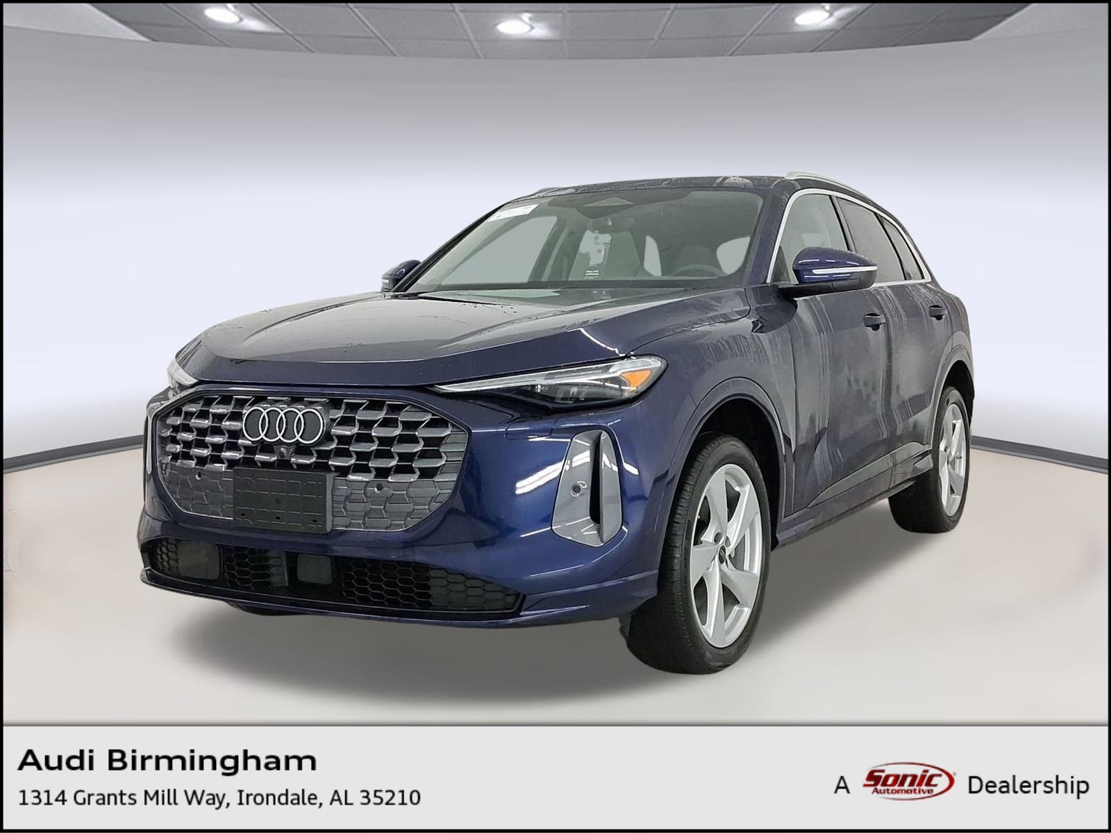 2025 Audi New Q5 Premium Plus's photo