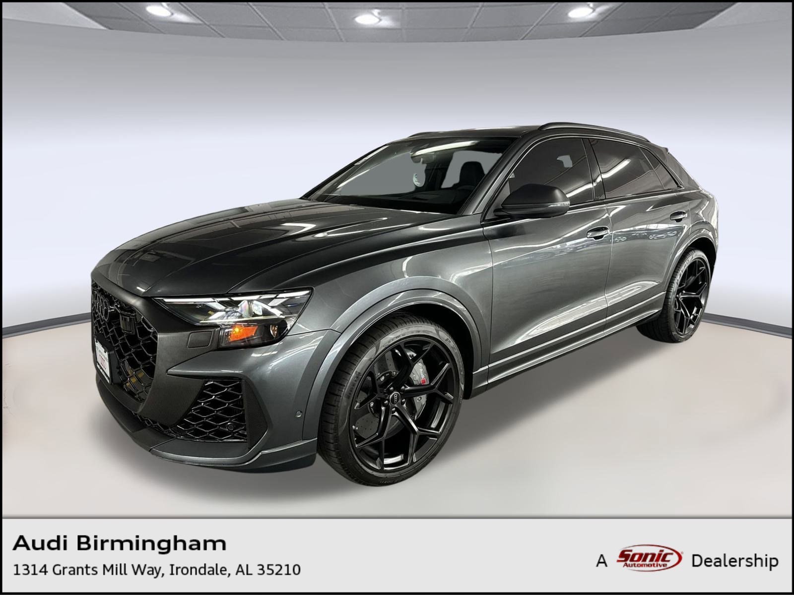 2025 Audi RS Q8 Base's photo