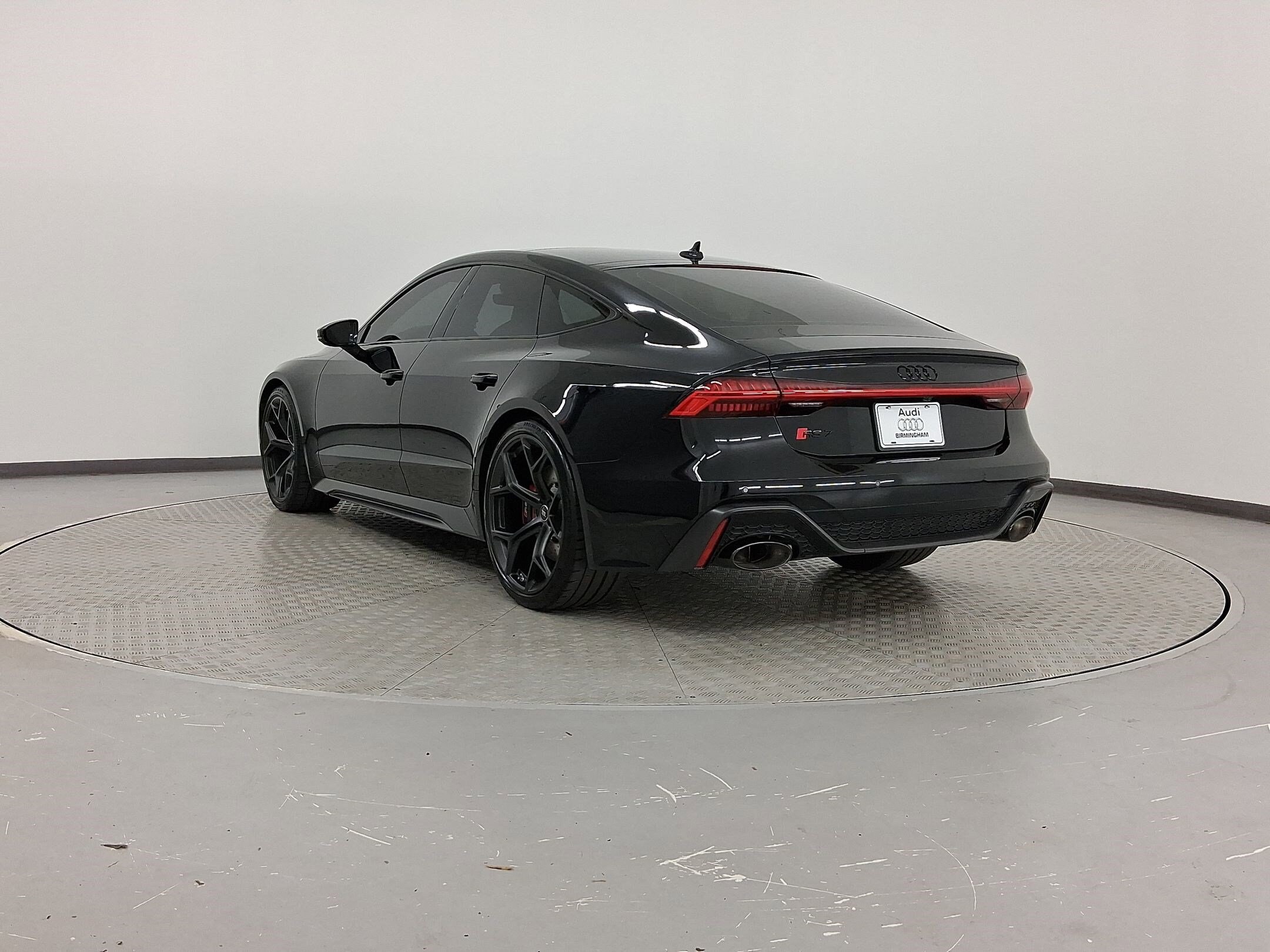 2025 Audi RS 7 Performance Base photo 2