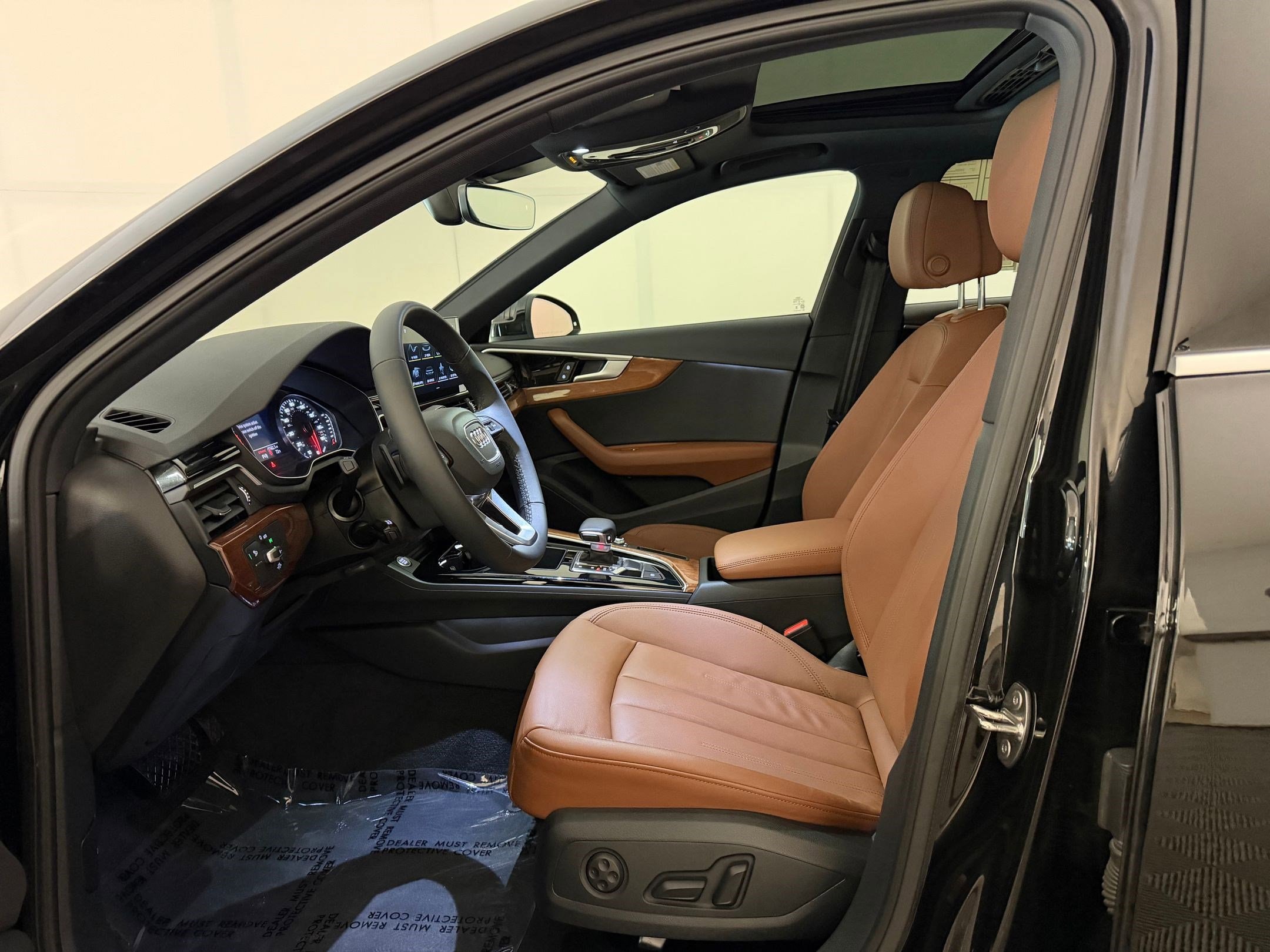 2025 Audi A4 Premium photo 4